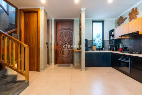 3 bedrooms Villa in Tibubeneng, Badung, Indonesia No. 12229 11