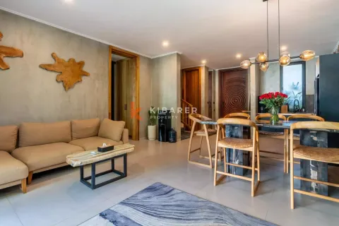 3 bedrooms Villa in Tibubeneng, Badung, Indonesia No. 12229 4