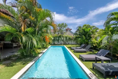 3 bedrooms Villa in Kerobokan, Badung, Indonesia No. 12231 18
