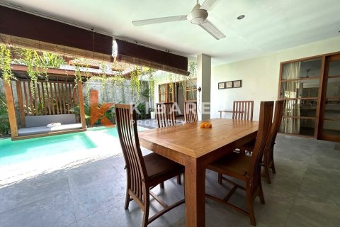 3 bedrooms Villa in Canggu, Badung, Indonesia No. 11866 6