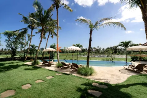 5 bedrooms Villa in Kediri, Indonesia No. 11864 2