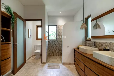 5 bedrooms Villa in Kediri, Indonesia No. 11864 24