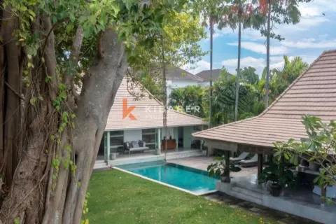 4 bedrooms Villa in Badung, Indonesia No. 13219 6