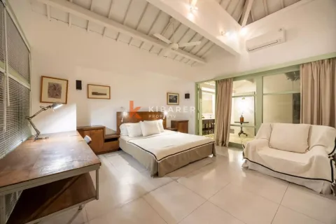 4 bedrooms Villa in Badung, Indonesia No. 13219 11