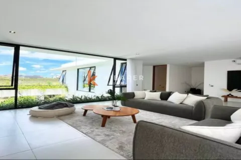 3 bedrooms Villa in Pererenan, Mengwi, Badung, Indonesia No. 13222 11