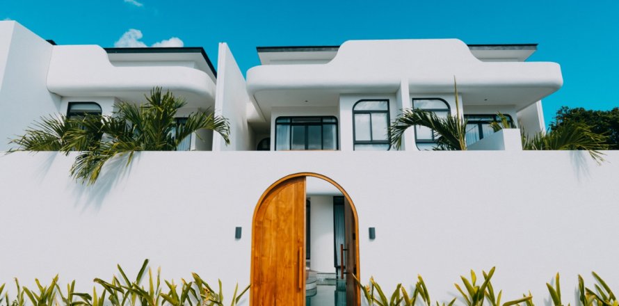 Studio Villa in Canggu, Badung, Indonesia No. 13679