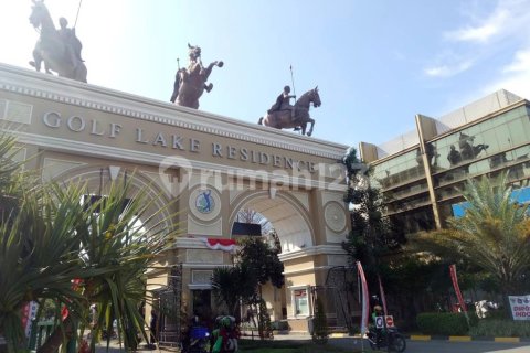 Дом с 6 спальнями в Cengkareng, Джакарта,  № 9373 2