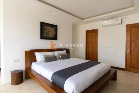 4 bedrooms Villa in Tibubeneng, Badung, Indonesia No. 11895 12
