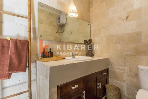 2 bedrooms Villa in Canggu, Badung, Indonesia No. 11896 4
