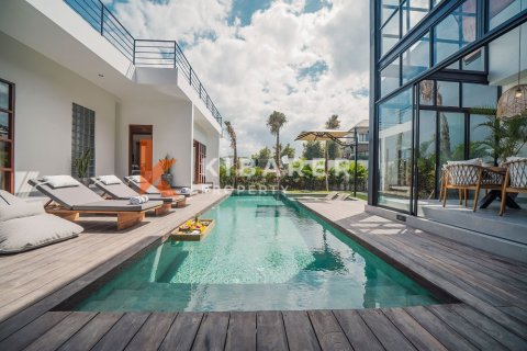 4 bedrooms Villa in Cemagi, Mengwi, Badung, Indonesia No. 11897 3