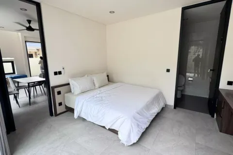 3 bedrooms Villa in Kerobokan, Badung, Indonesia No. 10213 11