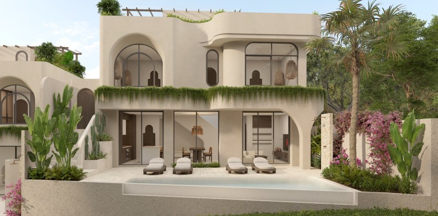 Studio Villa in South Kuta, Badung, Indonesia No. 13666