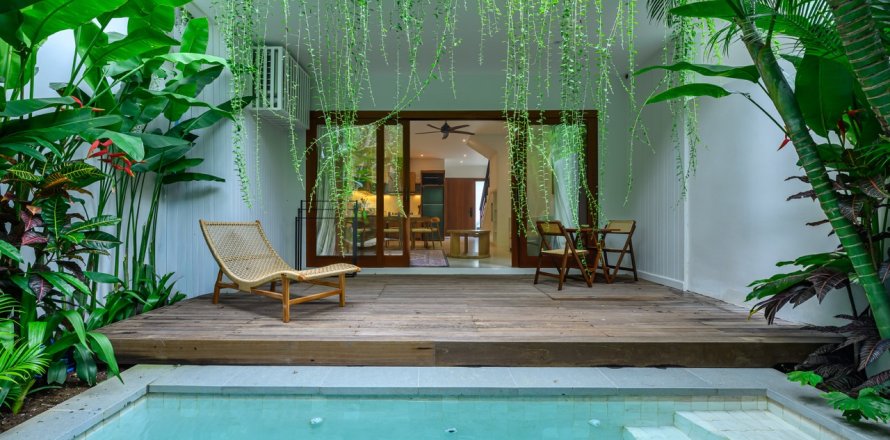 118m2 Commercial property in South Denpasar, Denpasar, Indonesia No. 13664