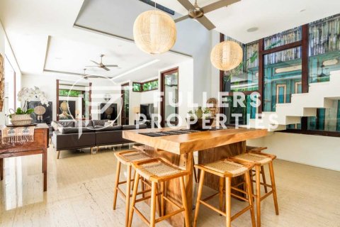 800m2 Villa in Seminyak, Badung, Indonesia No. 13665 6