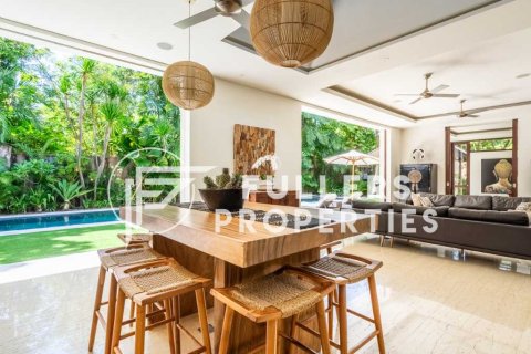 800m2 Villa in Seminyak, Badung, Indonesia No. 13665 2