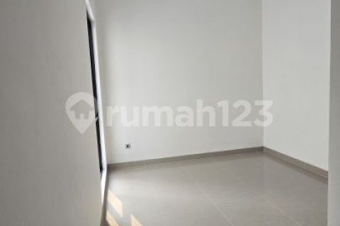 3 bedrooms House in Kembangan, Jakarta, No. 9395 12