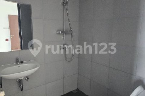 3 bedrooms House in Kembangan, Jakarta, No. 9395 11