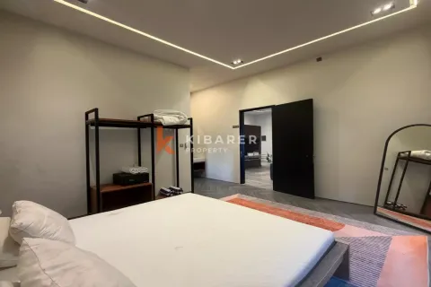 4 bedrooms Villa in Jimbaran, Badung, Indonesia No. 11790 13