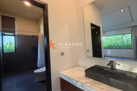 4 bedrooms Villa in Jimbaran, Badung, Indonesia No. 11790 18