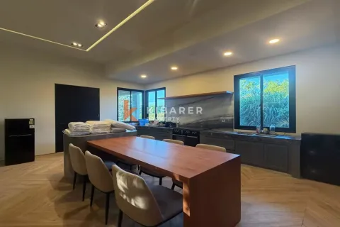 4 bedrooms Villa in Jimbaran, Badung, Indonesia No. 11790 5