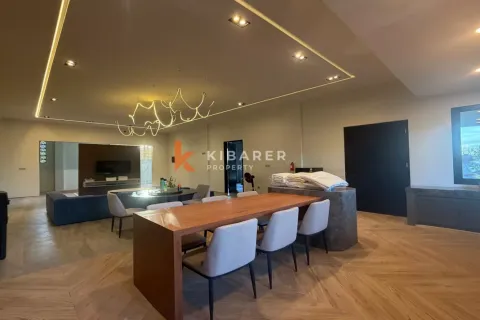 4 bedrooms Villa in Jimbaran, Badung, Indonesia No. 11790 3