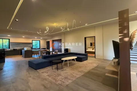 4 bedrooms Villa in Jimbaran, Badung, Indonesia No. 11790 4