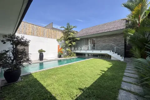 3 bedrooms Villa in Tibubeneng, Badung, Indonesia No. 11789 3
