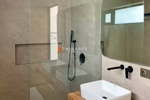 4 bedrooms Villa in Tibubeneng, Badung, Indonesia No. 12497 17