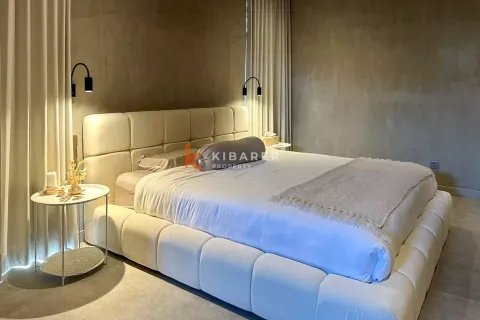 4 bedrooms Villa in Tibubeneng, Badung, Indonesia No. 12497 19