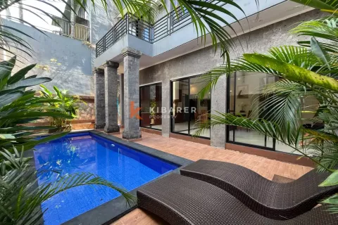 3 bedrooms Villa in Pecatu, Badung, Indonesia No. 13172