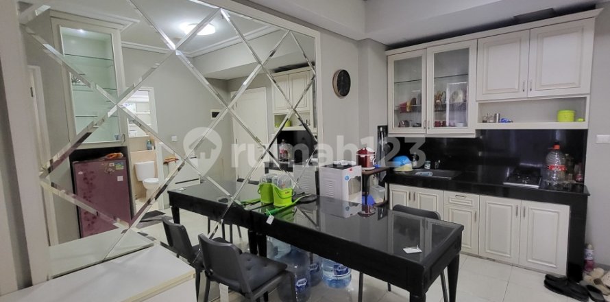 1 bedroom Apartment in South Tangerang, Indonesia No. 13634