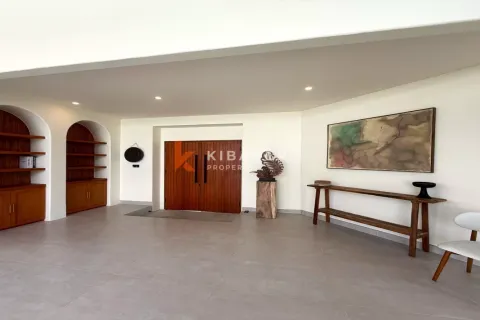 4 bedrooms Villa in Kerobokan, Badung, Indonesia No. 11765 9