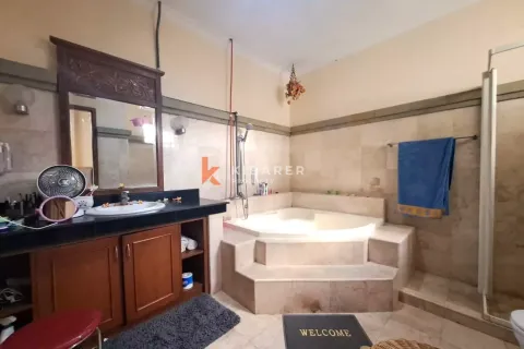 3 bedrooms Villa in Kerobokan, Badung, Indonesia No. 12605 20