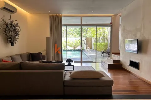 2 bedrooms Villa in Seminyak, Badung, Indonesia No. 12606 8
