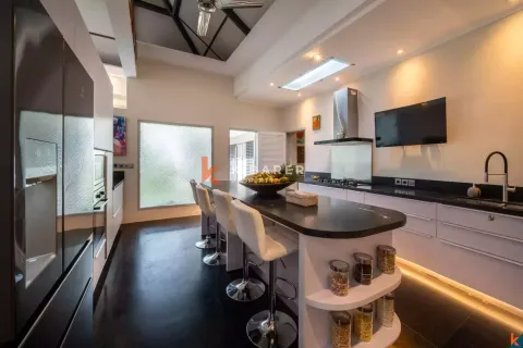 4 bedrooms Villa in South Denpasar, Denpasar, Indonesia No. 12609 21