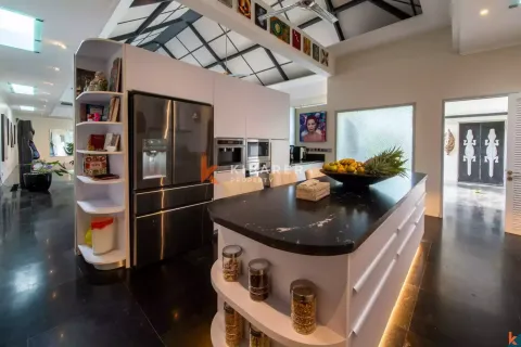 4 bedrooms Villa in South Denpasar, Denpasar, Indonesia No. 12609 22