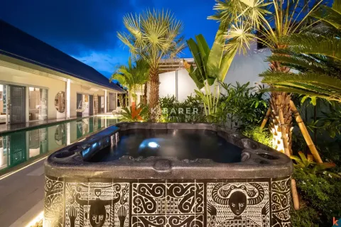 4 bedrooms Villa in South Denpasar, Denpasar, Indonesia No. 12609 12