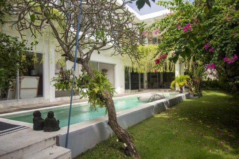 5 bedrooms Villa in Tampaksiring, Gianyar, No. 8802 11