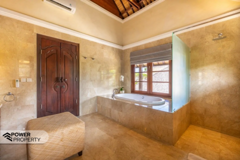 3 bedrooms Villa in South Kuta, Badung, Indonesia No. 7907 3