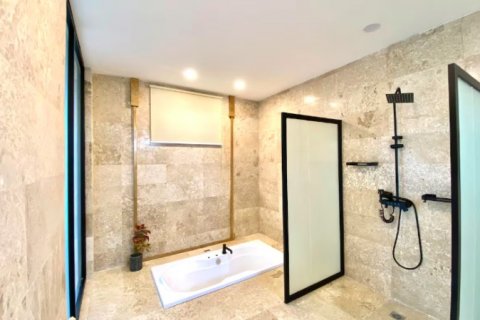 5 bedrooms Villa in South Kuta, Badung,  No. 8961 16