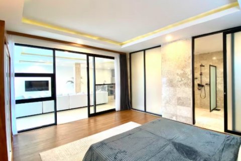 5 bedrooms Villa in South Kuta, Badung,  No. 8961 11