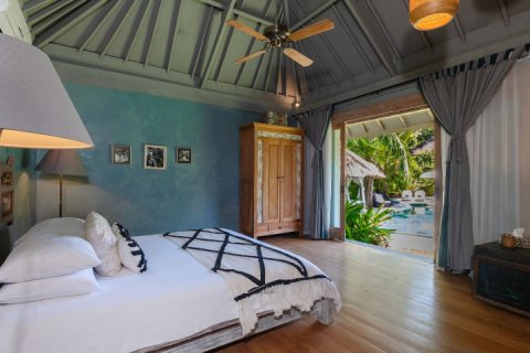 Вилла с 4 спальнями в Seminyak, Бадунг,  № 8900 21