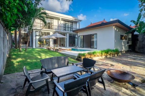 5 bedrooms Villa in Canggu, Badung, No. 9063 2