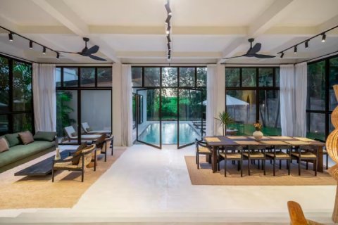 5 bedrooms Villa in Canggu, Badung, No. 9063 7