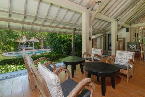 3 bedrooms Villa in Seminyak, Badung,  No. 8901 11