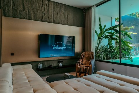 VILLA RUBY AND BLUE SAPPHIRE in Kerobokan, Badung,  No. 9437 2