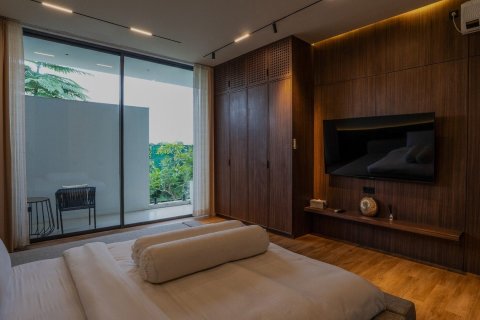 Вилла с 3 спальнями в VILLA RUBY AND BLUE SAPPHIRE, Kerobokan, Бадунг, № 9438 14