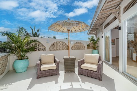 SUNSET VILLA in Pererenan,  No. 9435 10