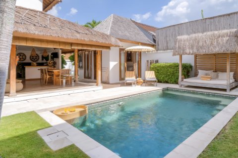 Вилла с 3 спальнями в Seminyak, Бадунг, Индонезия № 1401