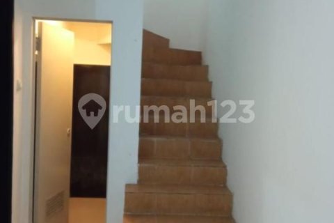 5 bedrooms House in Pinang, Tangerang City, Indonesia No. 13365 7